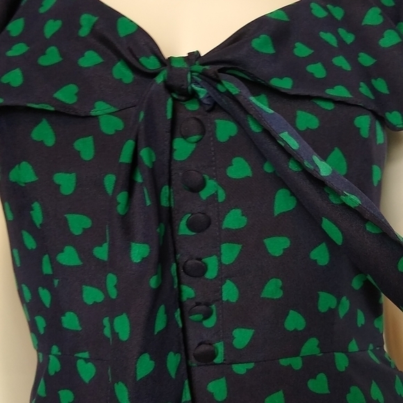 Forever 21 SZ Small Mini Dress Navy Blue with Green Hearts Flutter Cap Sleeve - Picture 5 of 10